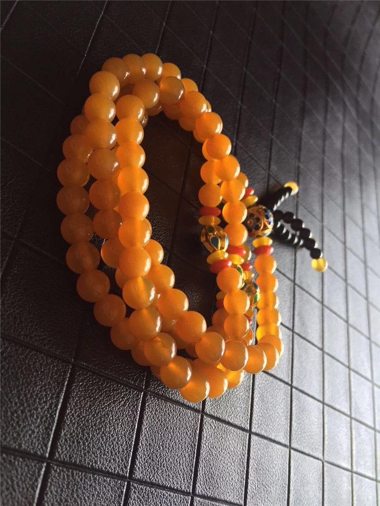 Pure natural jade Yunnan dragon mausoleum yellow dragon jade chicken oil yellow 108 Buddha beads 7mm handmade