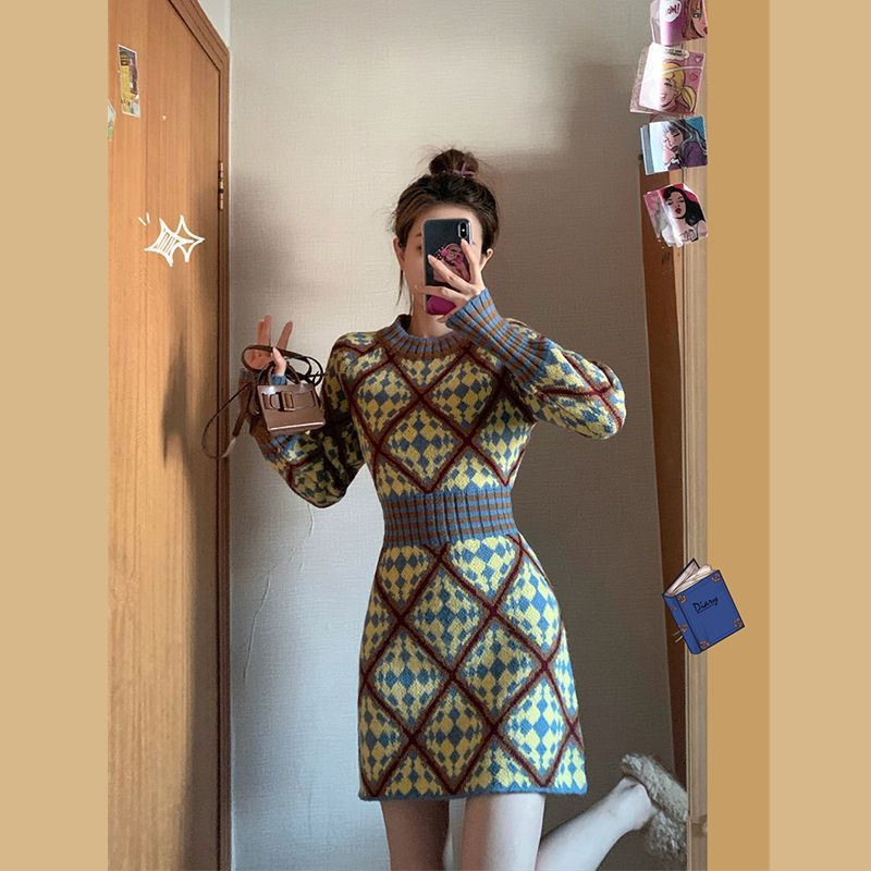 Knitted Dress Autumn and Winter 2025 New Style Women's Waist-Cinching Slimming Elegant Base Layer Winter Thickened Sweater Dress Knitted Dress Autumn and Winter 2025 New Style Women's Waist-Cinching Slimming Elegant Base Layer Winter Thickened Sweater Dress