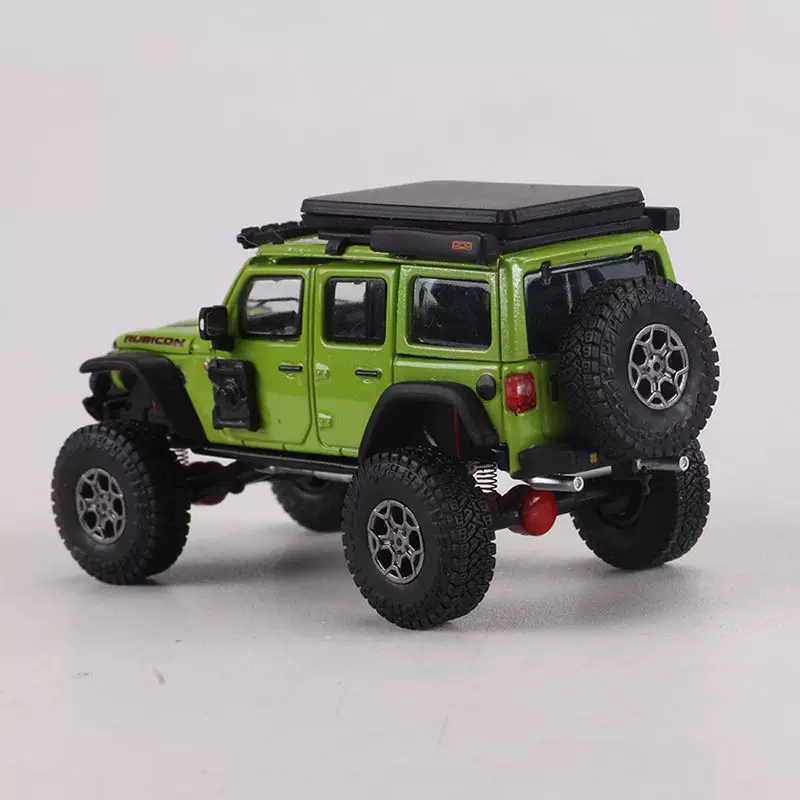 Модель внедорожного автомобиля Jeep масштаба 1:64
