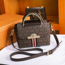  Hong Kong small MK counter tide French niche high-end sense all-match messenger messenger bag square bag female