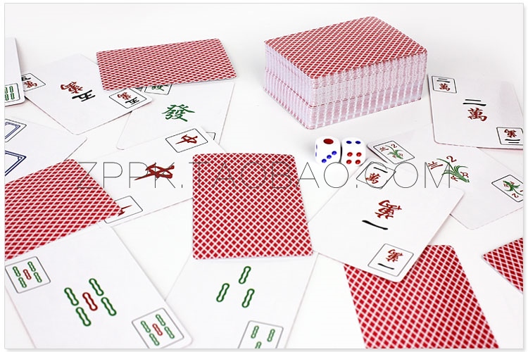 Mạt chược Solitaire chơi bài PVC hai mặt mờ nhựa mini du lịch di động không thấm nước giấy mạt chược - Các lớp học Mạt chược / Cờ vua / giáo dục cờ vua có nam châm