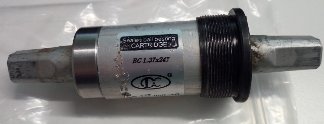 Aoweite double car center shaft Bearing tandem bicycle center shaft Sightseeing car center shaft Four-person car center shaft