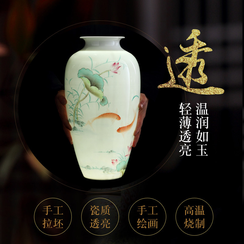 Jingdezhen antique ceramic vase Linglong porcelain hand-painted pastel flowers and birds have more than Vase ornaments for years