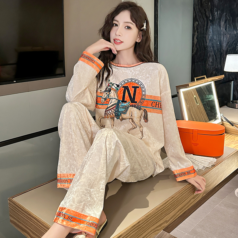 Emma Orange Velvet Pullover Pajamas for Women, Autumn and Winter, with Chest Pads, 2026 New Long-Sleeve Loungewear, Can Be Worn Outside