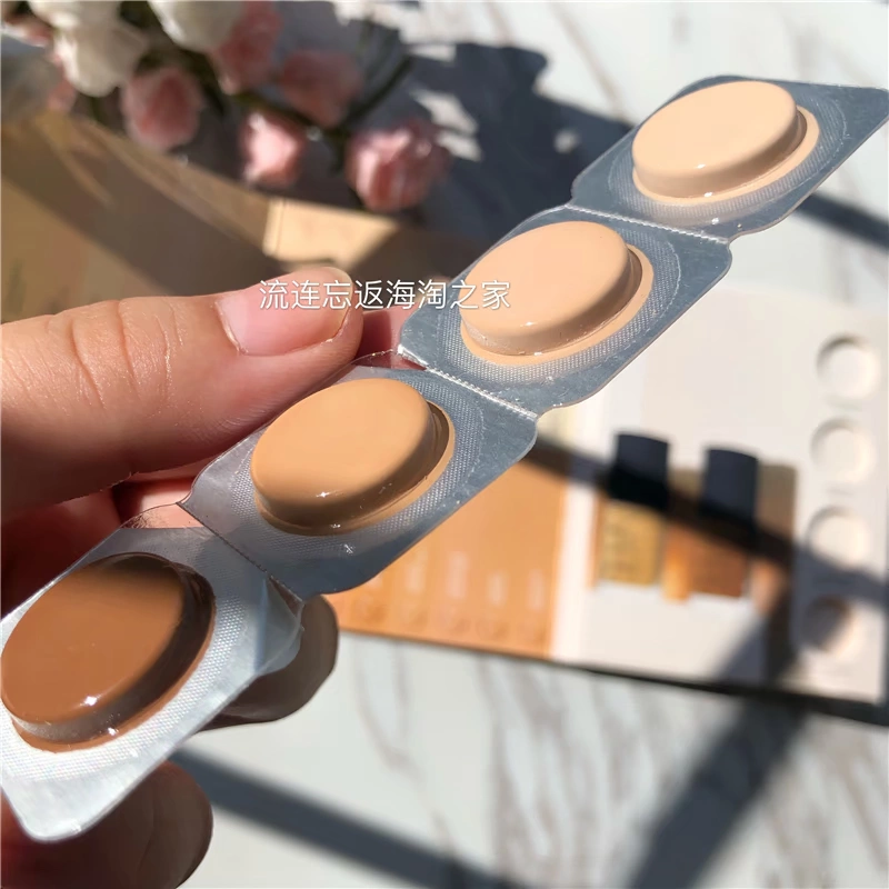 Nars Sheer Glow Chơi mẫu thẻ màu thử nghiệm bốn màu nền sáng đẹp 0,5ML * 4 - Nền tảng chất lỏng / Stick Foundation