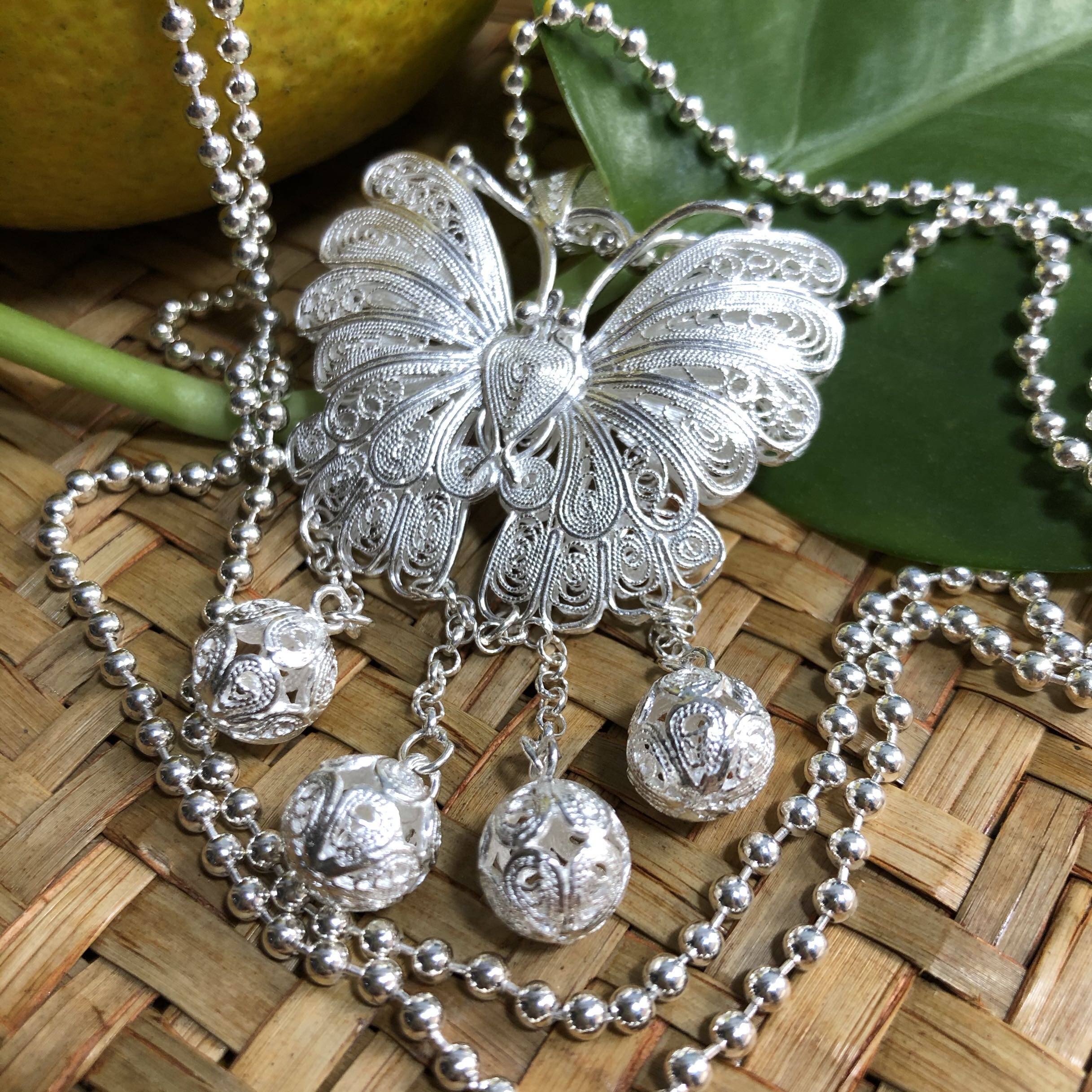 Set of butterfly pendant wire drawing process (small beads beads bracelet foot silver 990)