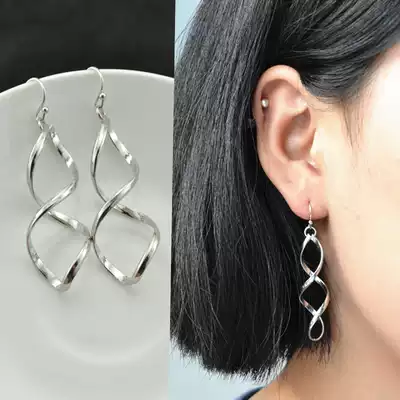 Korean temperament earrings net red earrings female 2020 new twist ring earrings long version personality simple ear pierced ear clip