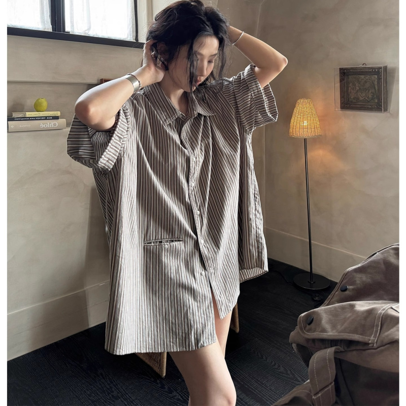 Striped Shirt for Women 2026 Summer Lightweight Breathable Loose Casual Shirt with a High-End Feel Short-Sleeved Top Striped Shirt for Women 2026 Summer Lightweight Breathable Loose Casual Shirt with a High-End Feel Short-Sleeved Top