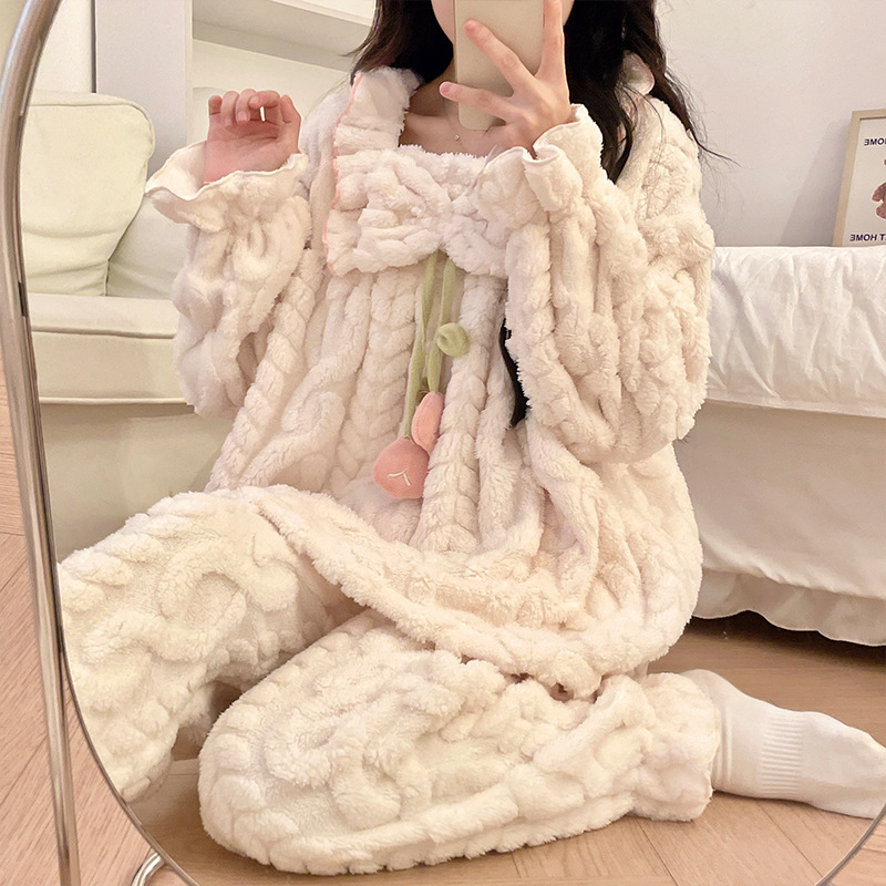 Winter 150cm Short Person Long Plush Pajamas Thickened Sweet Princess Style Cute Home Wear Set XXS Size