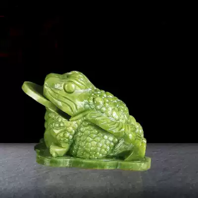 Natural pure Xiuyu Lucky jade Golden toad jade carving three-legged toad extra large three-legged golden cicada shop Wangcai ornaments