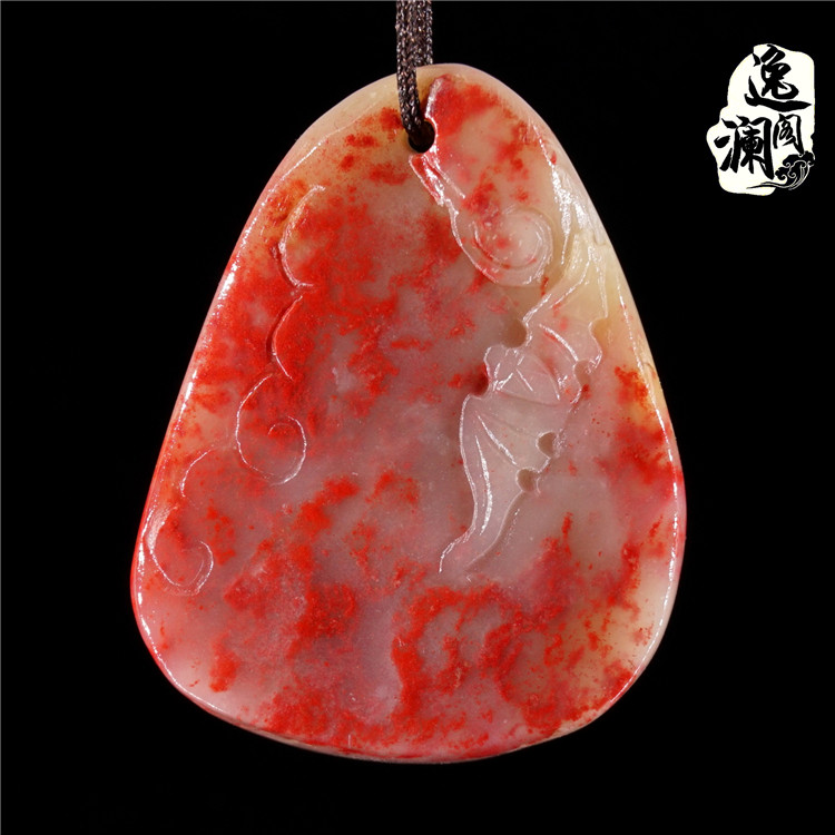 Boutique Soft - Changcheng chicken blood stone pendant hanging sweater chain Tian Huang stone gift jade fidelity