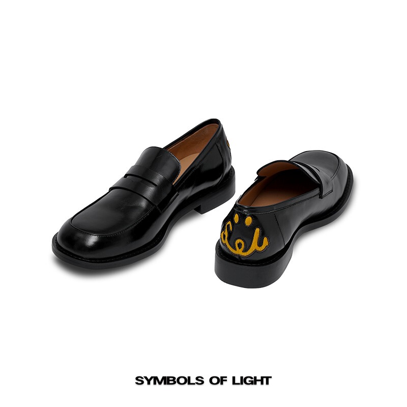 Symbols of Light Night Smile Imported Oil Wax Cowhide Yellow Horsehair Smiley Face Embroidered Loafers Symbols of Light Night Smile Imported Oil Wax Cowhide Yellow Horsehair Smiley Face Embroidered Loafers