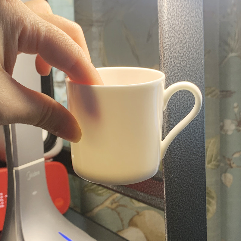 8 clothes (mini small mug) special small number coffee cup thick tea cup with a small wine glass seasoning cup 45% bone porcelain