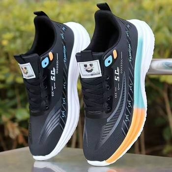 ເກີບຜູ້ຊາຍໃຫມ່ 2026 breathable sports shoes versatile casual shoes men's light soft sole running trend anti-slip sports
