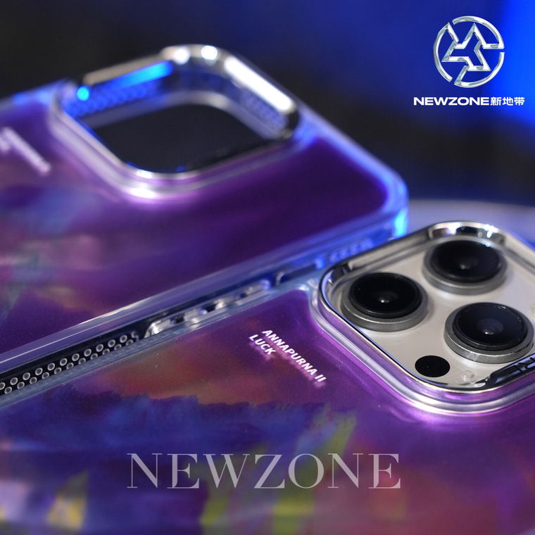 New Gradient Laser Shine Snow Mountain Illustration Annapurna II Luck 15, 14, 13, 12 iPhone Case