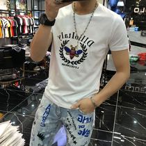 Summer European Station Personality Trend Small Bee Badge Embroidered round neckline Body Red Short Sleeve T-shirt Male Tide Blouse