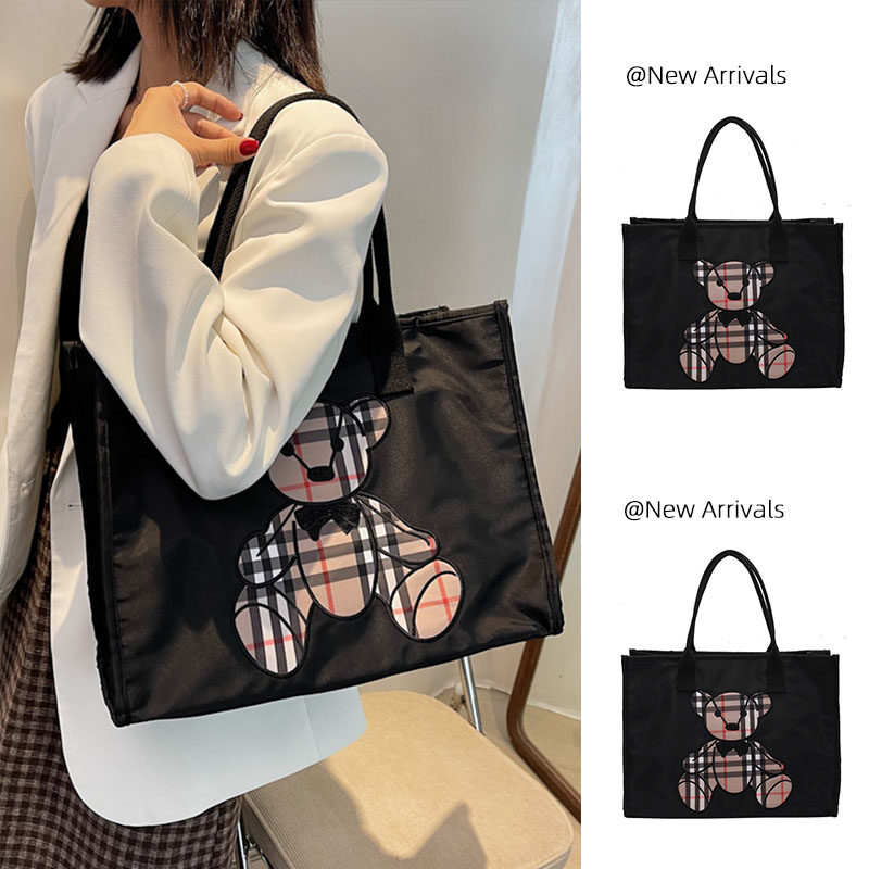 Mother Mother Bag 2022 New Fashion Cartoon Little Bear Special Bag Large Capacity Single Shoulder Carry-on Canvas Mommy Bag