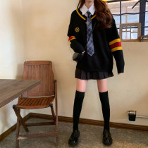 Sandro Mocoloni Inn College V collar knit headsweater Lazy Day Ensemble of the Reduced Age Uniform Suit