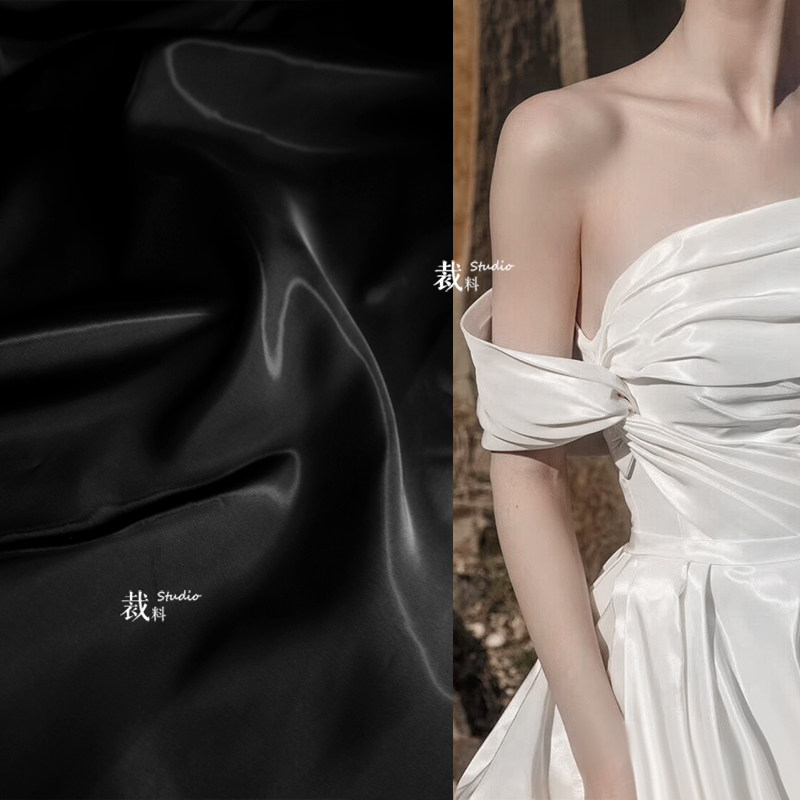 Glass memory sports glossy fabric black and white high-grade autumn and winter glossy coat windbreaker clothing designer fabric