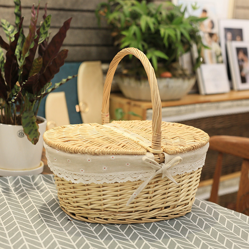 Rattan and Wicker Bamboo Basket, Shopping Basket, Small Hand-Held Basket, Picnic Basket, Storage Basket, Woven Fruit Basket, Country-Style with Lid