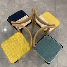 【颜色随机发货】防滑椅子坐垫