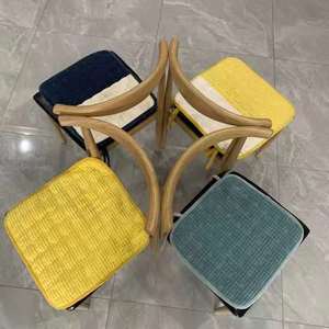 【颜色随机发货】防滑椅子坐垫