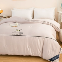 Молоко молодой человек-молец