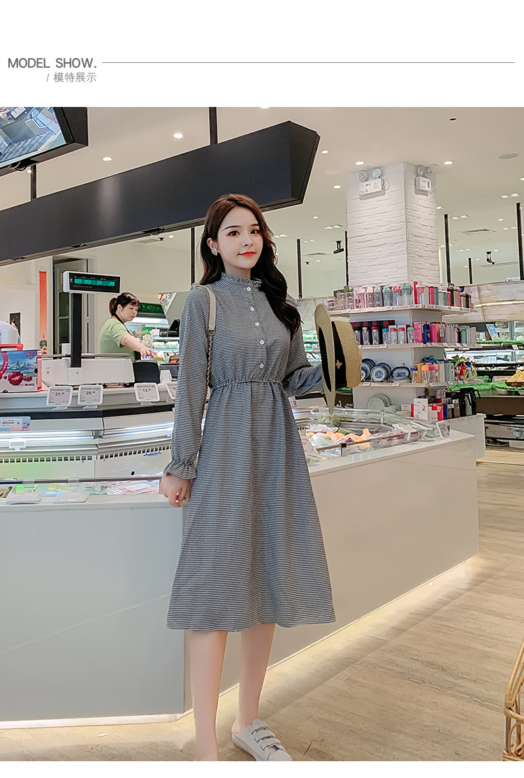 VK旗艦店 韓系復古立領收腰顯瘦小格紋喇叭長袖洋裝