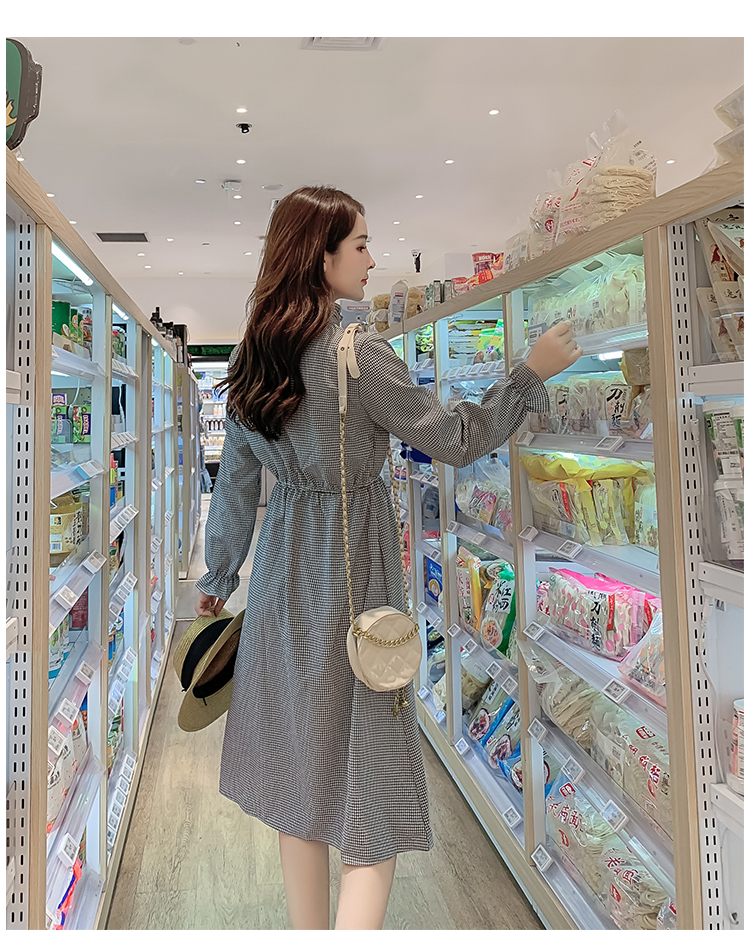 VK旗艦店 韓系復古立領收腰顯瘦小格紋喇叭長袖洋裝