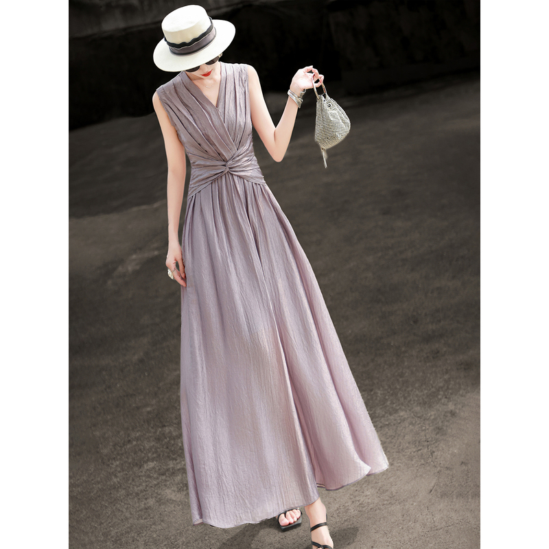 Lanxier 2026 Summer New Elegant French V-Neck Dress with Pleated Waist and Large Hem Sleeveless Tank Dress Lanxier 2026 Summer New Elegant French V-Neck Dress with Pleated Waist and Large Hem Sleeveless Tank Dress