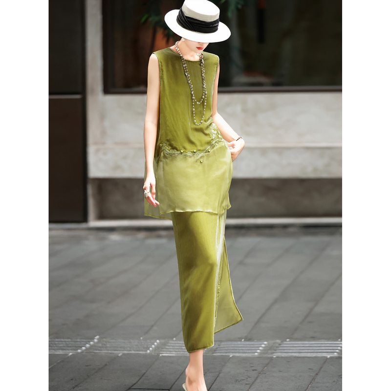 Lanser 2026 Summer New Style Chinese-Style Three-Dimensional Floral Vest Top and Skirt Silk Velvet Two-Piece Set for Women Lanser 2026 Summer New Style Chinese-Style Three-Dimensional Floral Vest Top and Skirt Silk Velvet Two-Piece Set for Women