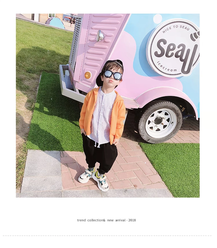 Quần áo trẻ em Komori áo sọc trẻ em mùa xuân và mùa thu Phiên bản Hàn Quốc của áo sơ mi cổ áo sơ mi cotton thời trang hoang dã quần áo trẻ con