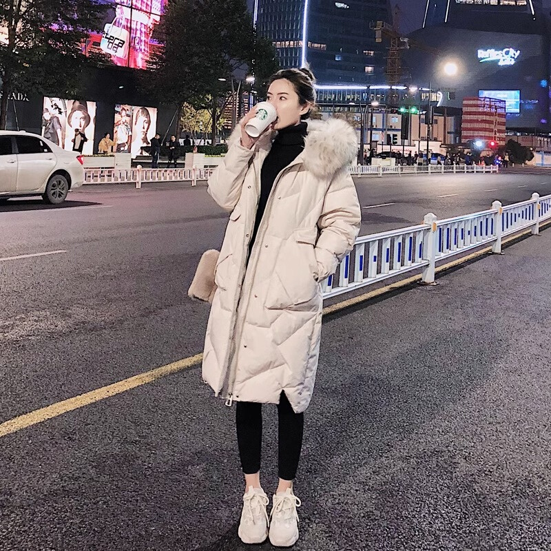 High-end Design Sensation White Duck Down Down Clothing Woman 2023 Winter New Fashion Lianhood Large fur collar with long jacket-Taobao