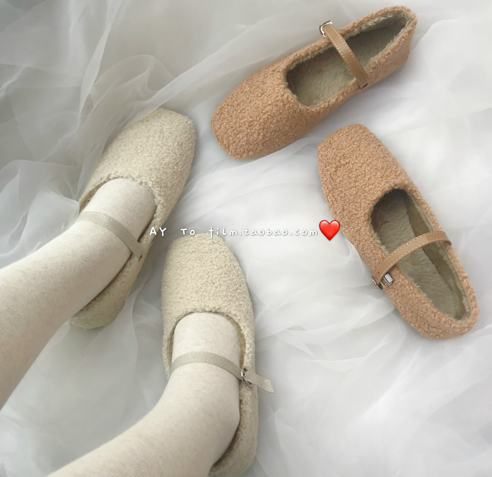 AY To films fall/winter French lamb wool Mary Jane shoes plus velvet retro square head warm lazy wool cotton