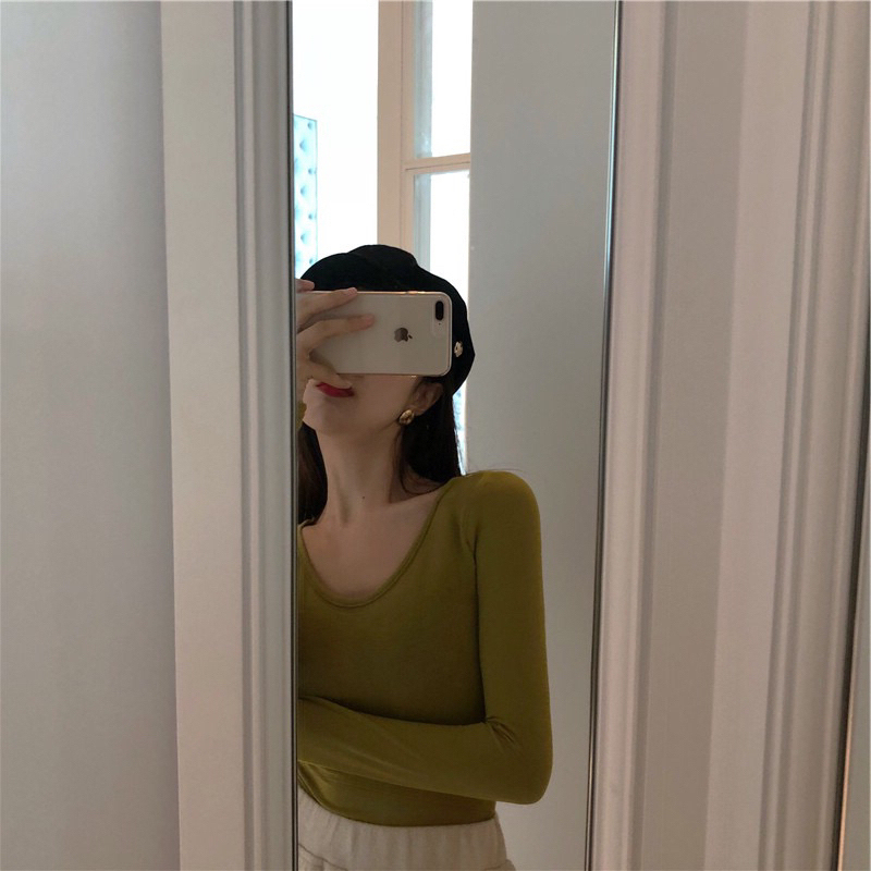 AY To films autumn retro green huifeng with the same salty vegetable green double U beating undershirt ballet T long sleeve blouse
