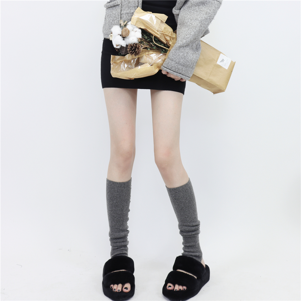 AY To films autumn winter thickened warm wool grey socks Spicy Girl legs sleeve Lazy Wind Academy Pile Socks-Taobao