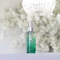 Card Poetry Scalp Small Green Bottle of Cuttings Control Oil Fluffy Anti-Itch Soothing Antibacterial Conditioning Scalp Essence 90ml