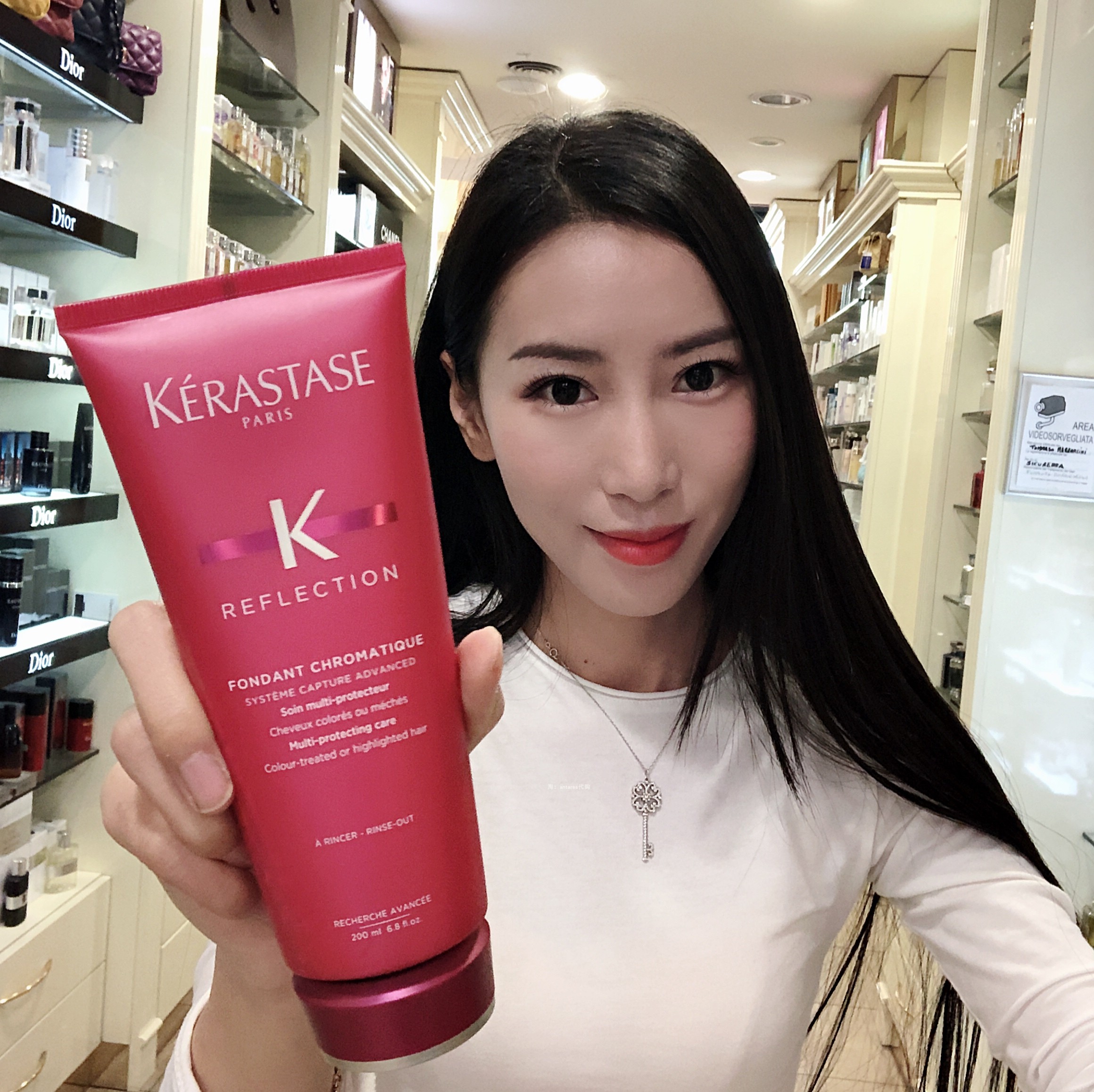 (Italian special cabinet) Paris card Poetry dazzling depth Nursing hair conditioner for deep dyeing of hair 200ml