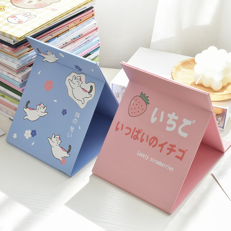 Ins wind girl heart folding small mirror student dormitory portable desktop stand-up desktop large vanity makeup mirror