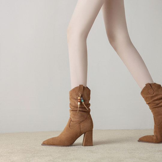 Genuine Leather, Stunningly Elegant French-Style Short Boots for Women, 2025 Autumn and Winter, Black, Very Attractive, Pointed Toe, Stacked High Heels