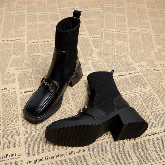 弹力瘦瘦韩系早秋短靴秋冬袜子鞋女2025春秋新款秋季英伦风马丁靴
