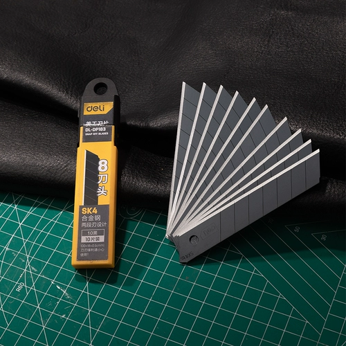 Deli Tools 18mm Pine Arts Blade 8-конец головы SK4 Сплав Стальной Лезвие DL-DP183