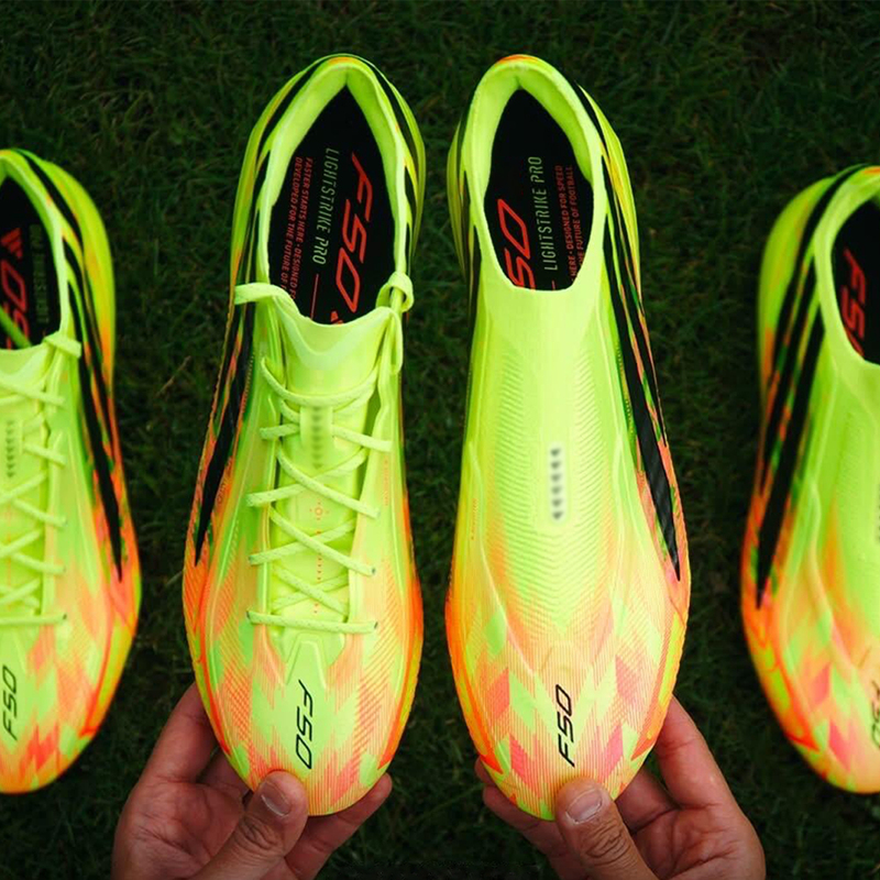 F50 Football Shoes for Men Fg Long Spike Breathable Training Shoes Without Laces for Artificial and Natural Grass World Cup F50 Football Shoes for Men Fg Long Spike Breathable Training Shoes Without Laces for Artificial and Natural Grass World Cup
