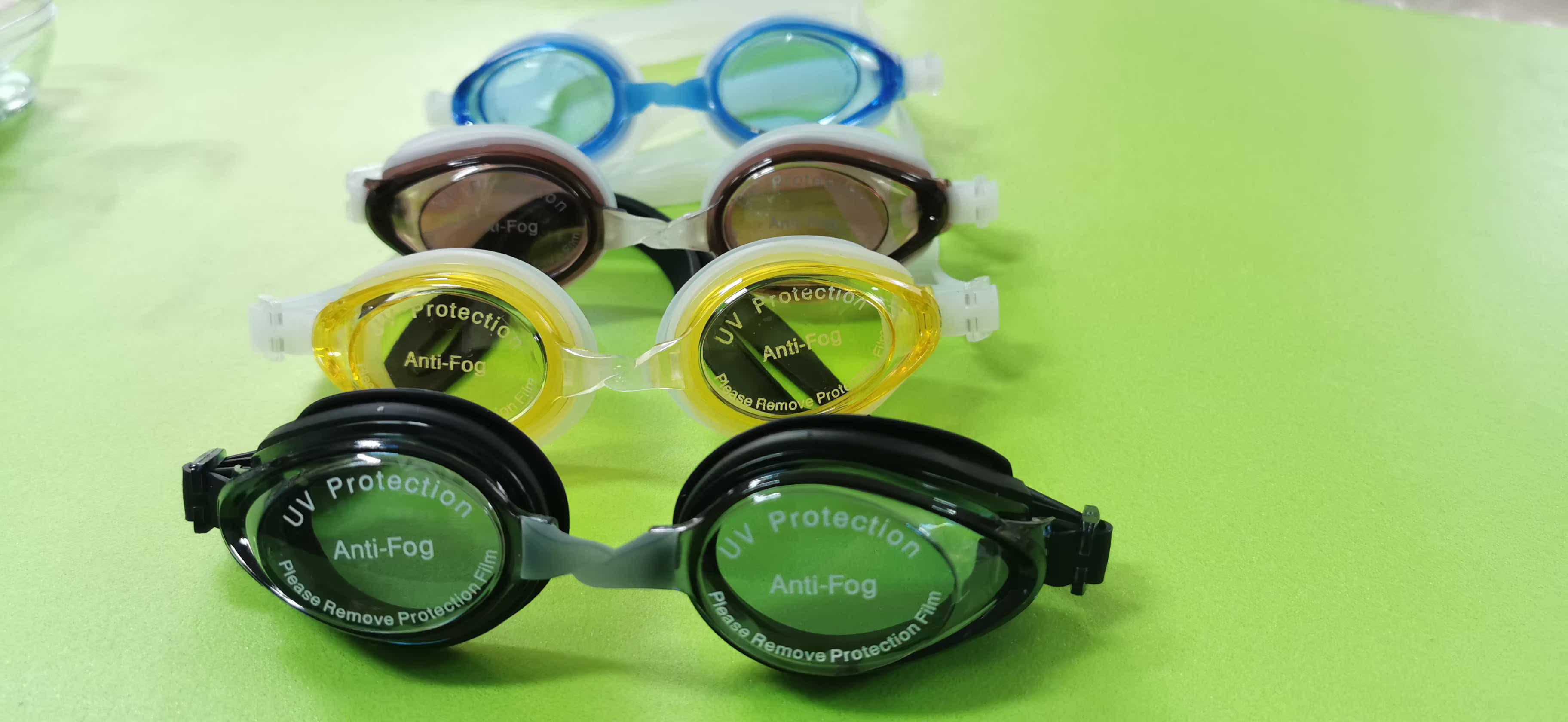 Children and teenagers professional high-grade silicone anti-UV anti-fog waterproof comfortable goggles