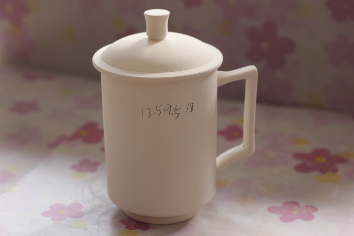 19 New Model Boss Cup, Plain Ceramic, Jingdezhen, Ceramic Underglaze Painting, Pottery Materials 19 New Model Boss Cup, Plain Ceramic, Jingdezhen, Ceramic Underglaze Painting, Pottery Materials