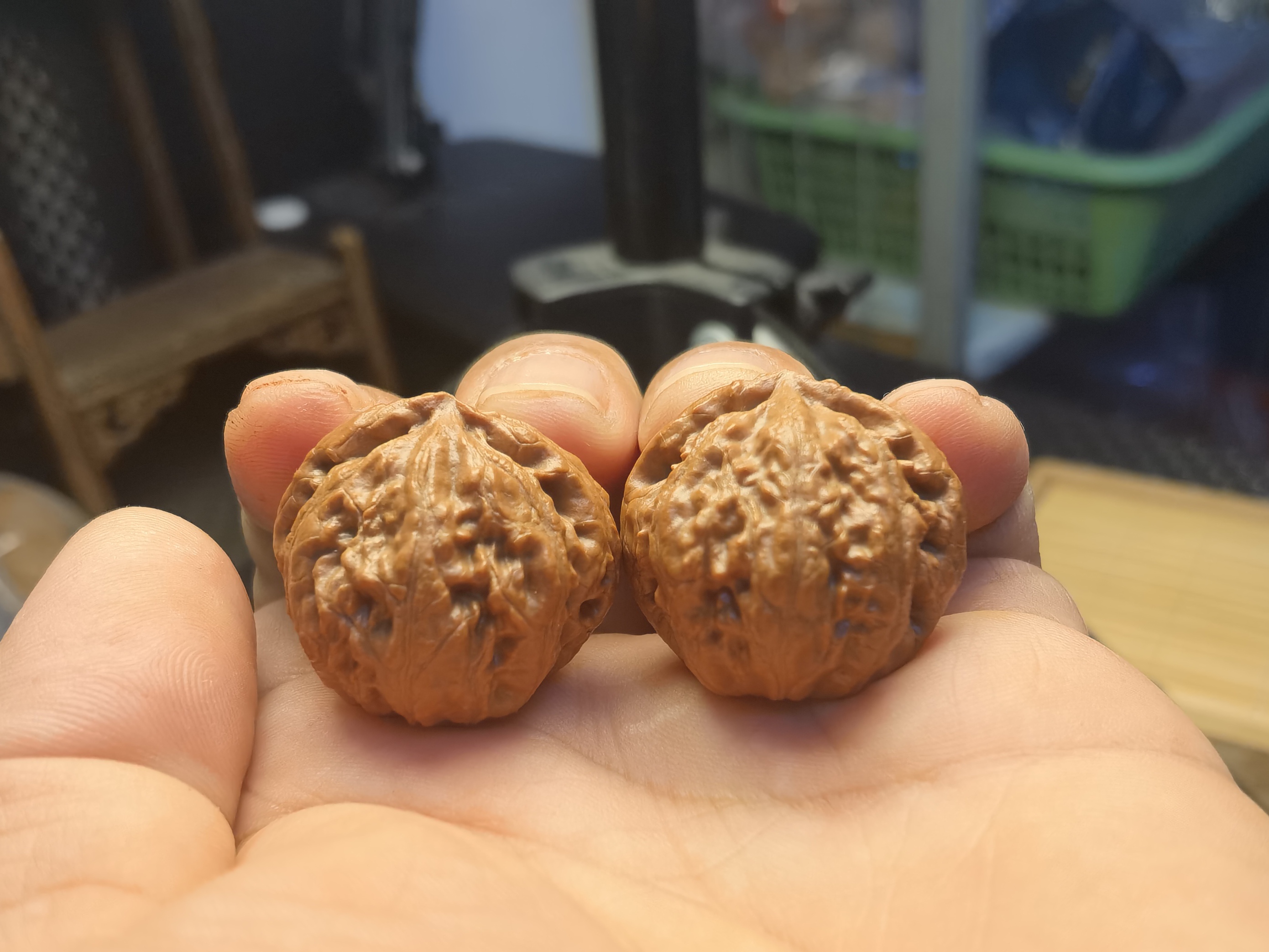 文玩堂：驢打滾の「獅子頭」胡桃（無修稀少品种） 33种文玩狮子头核桃种类图鉴_河北