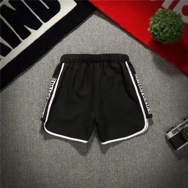 Mùa hè 2019 quần short mới nam và nữ mùa hè Tự canh 3 điểm quần đỏ nhanh với ba người yêu quần đi biển - Quần bãi biển 	quần đi biển giá rẻ	