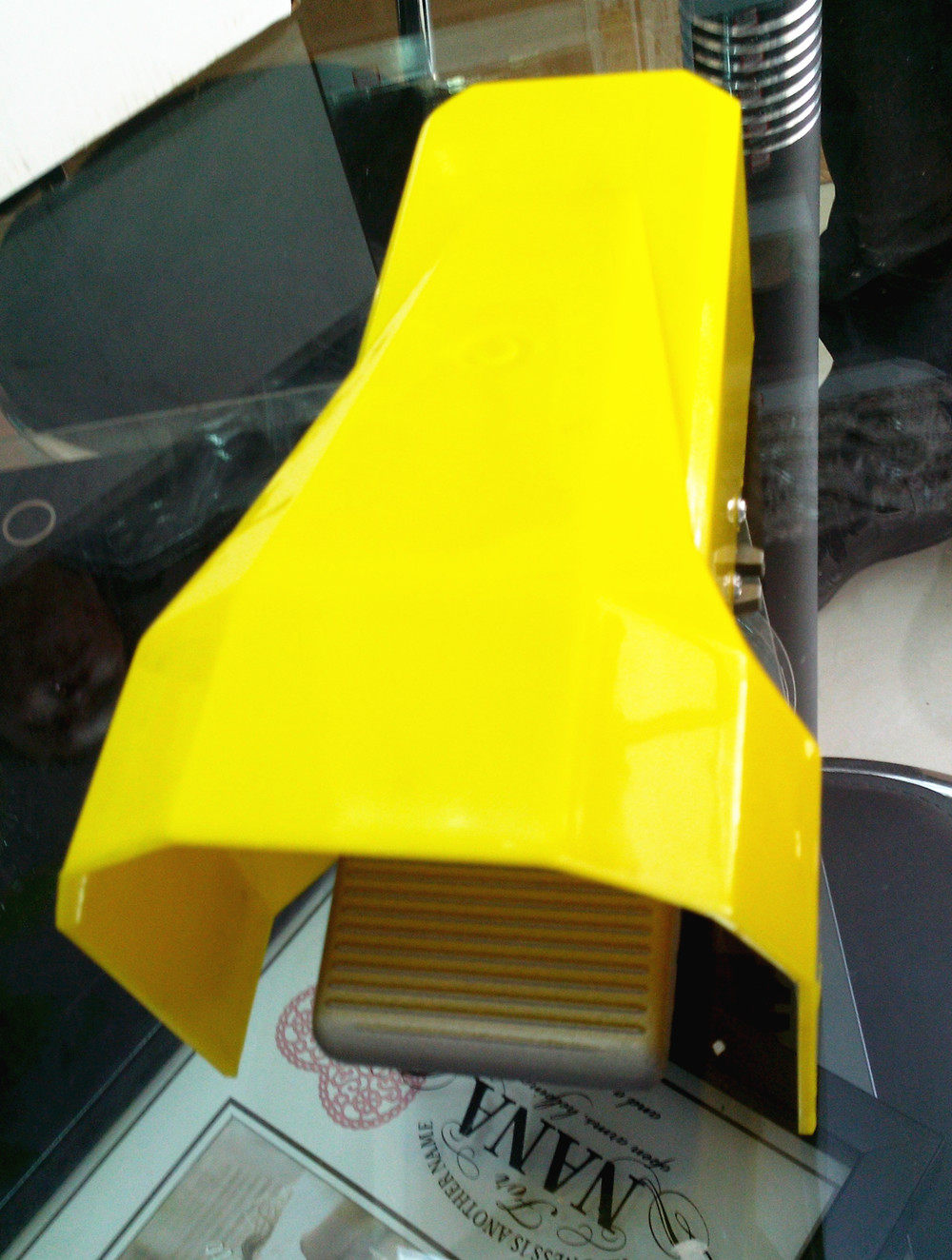 Cross-stitch photo frame nailing machine accessories Taiwan desktop nailing machine Foot pedal Pneumatic pedal