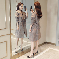 Plaid windbreaker womens medium length 2021 Spring and Autumn New Korean version of loose temperament Joker British style popular coat tide