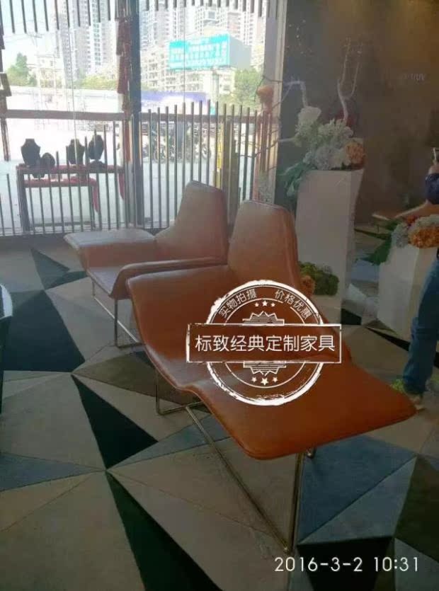 Ghế Lama giải trí sáng tạo ghế khách sạn ghế kính thép hình cao cấp ghế tựa thiết kế nội thất cửa hàng nhà máy đôn gỗ tròn